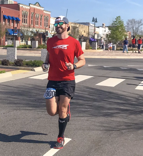 a man running in the FS4+ compression bracing socks | OS1st