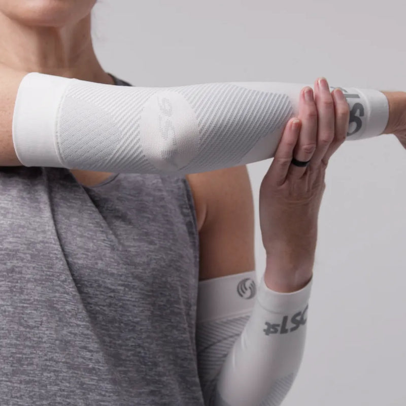 Person wearing white as6 arm sleeves while stretching | OS1st