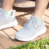 #color_mint
Man wearing mint plantar fasciitis socks | OS1st