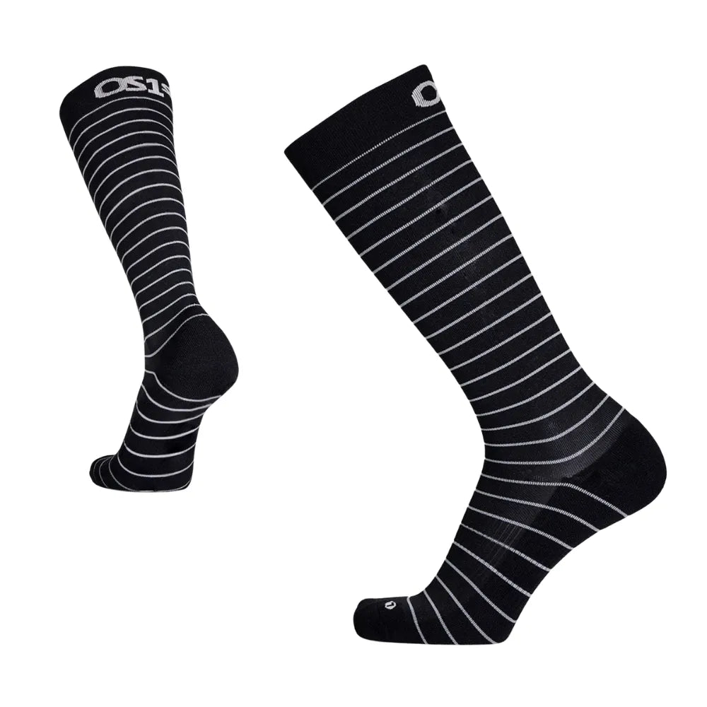 #color_black stripes