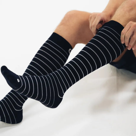 #color_black stripes