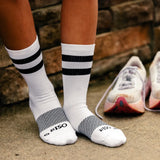 #color_white stripes