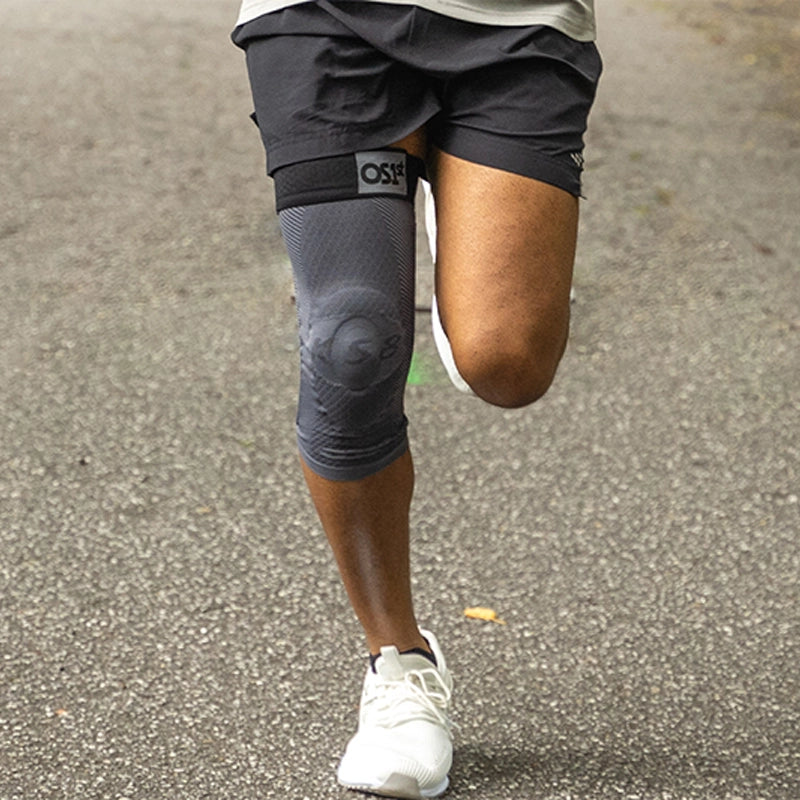 Runner wearing KS8 Performance Knee Brace | OS1st